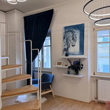 Staro Mesto & Dragon Bridge Apartment *